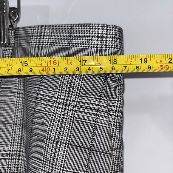 ZARA Women's Gray Glen Plaid High Rise Slim Trousers Size 12 (EUR 44) - Picture 4 of 9